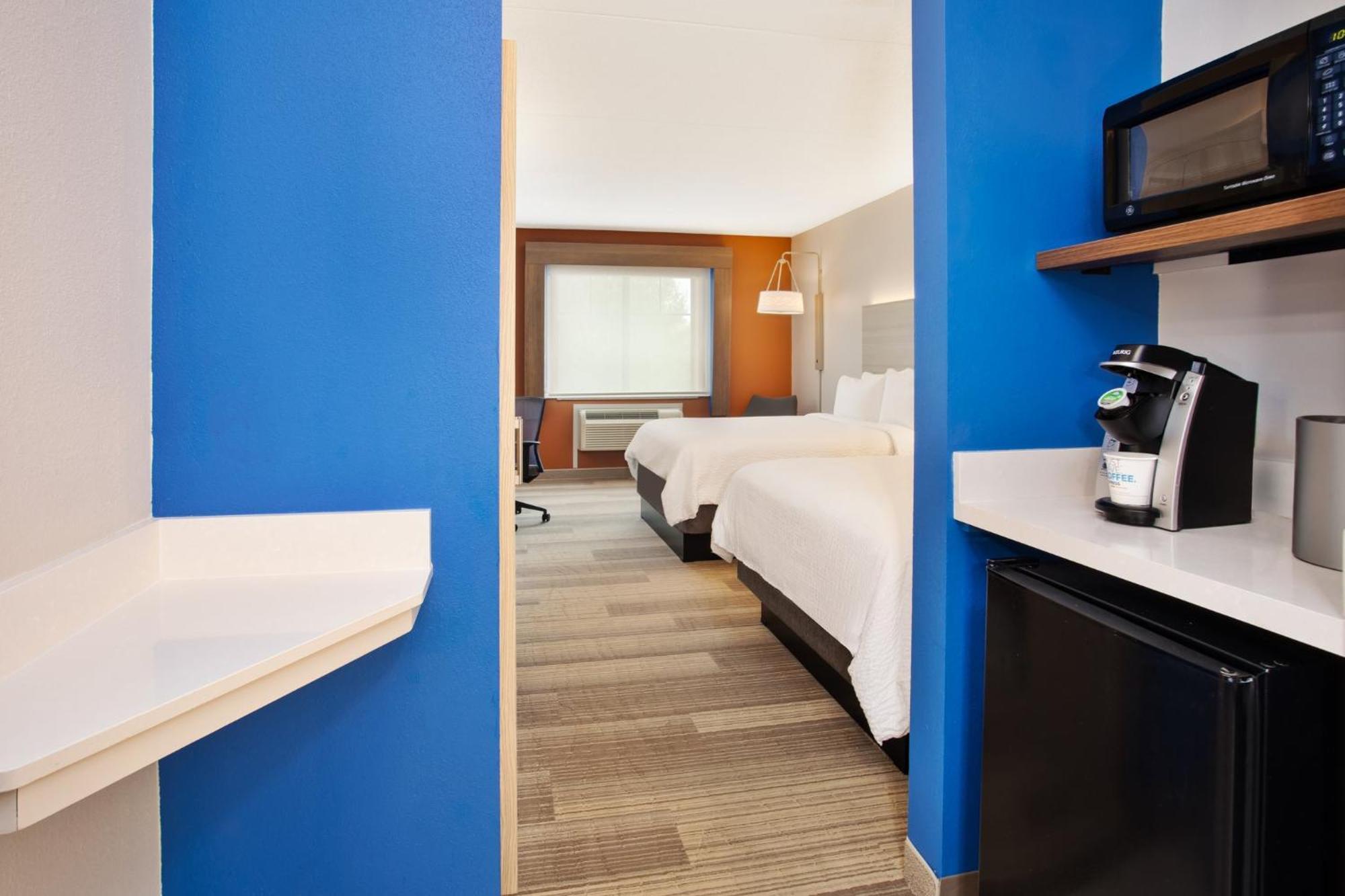 Holiday Inn Express Hotel & Suites Rochester Webster By Ihg Ngoại thất bức ảnh