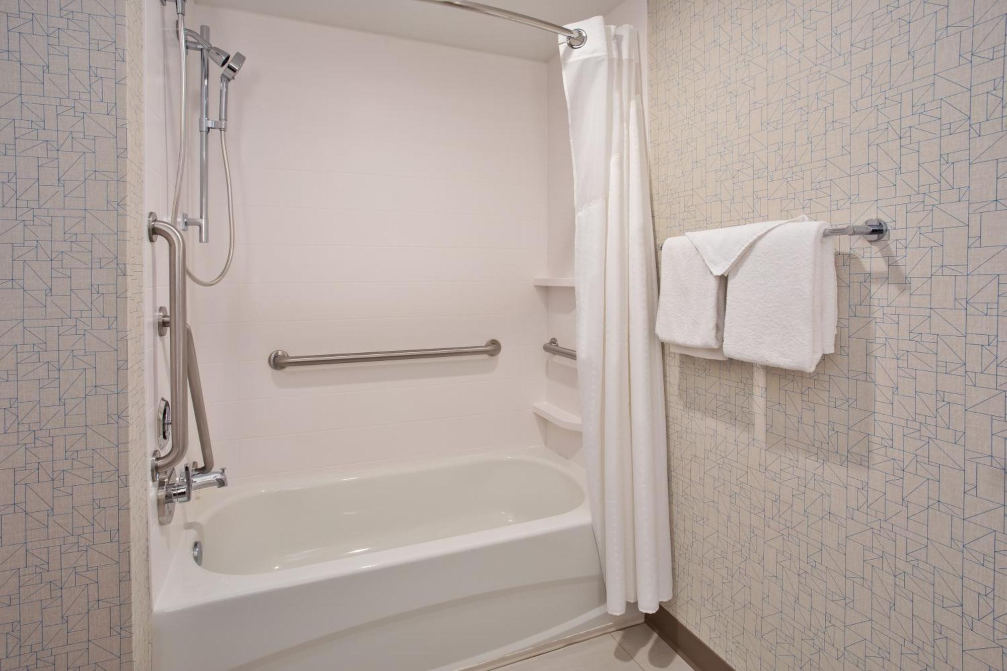Holiday Inn Express Hotel & Suites Rochester Webster By Ihg Ngoại thất bức ảnh