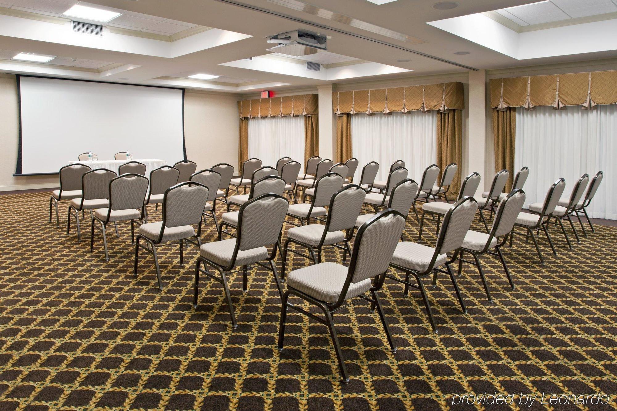 Holiday Inn Express Hotel & Suites Rochester Webster By Ihg Ngoại thất bức ảnh