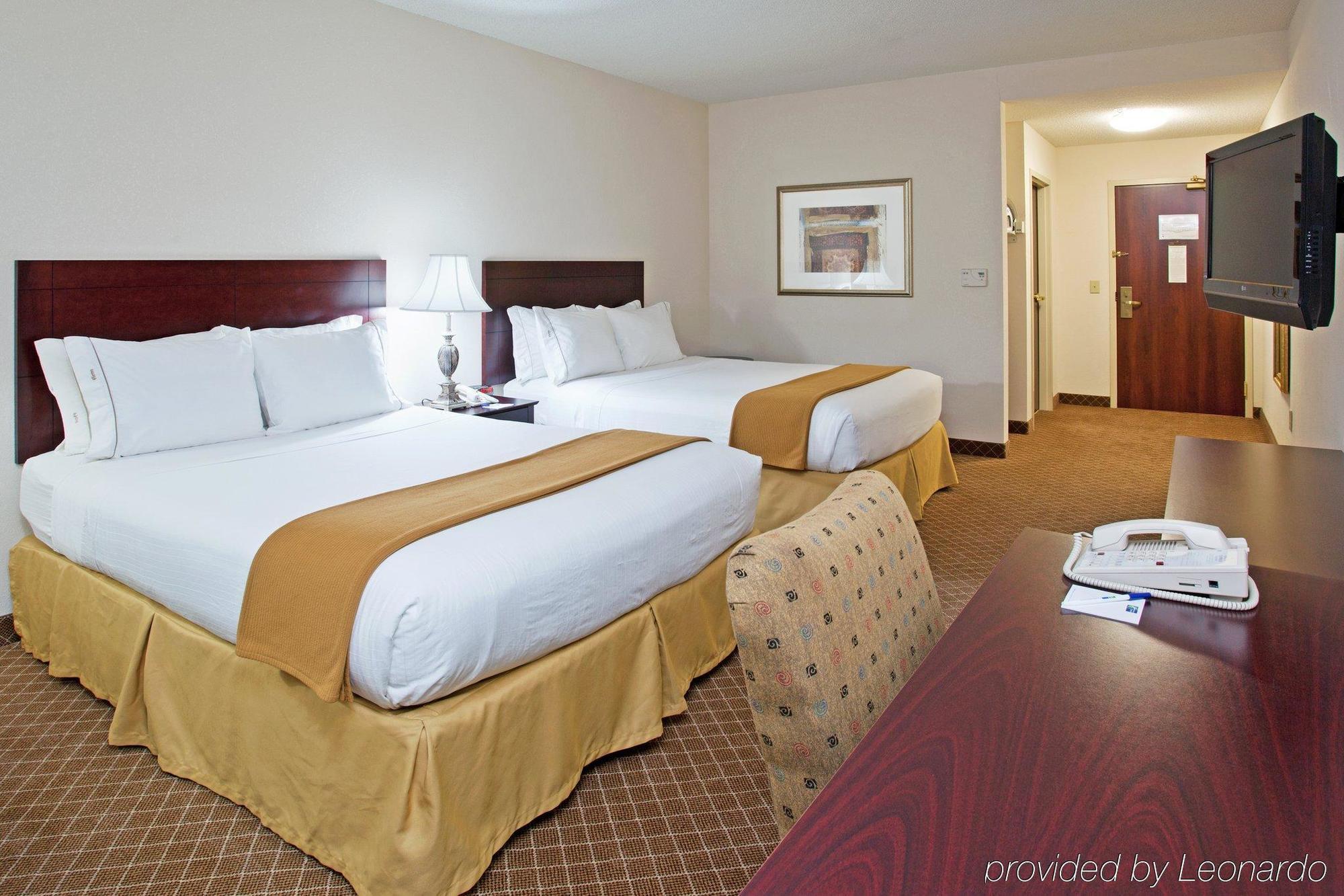 Holiday Inn Express Hotel & Suites Rochester Webster By Ihg Ngoại thất bức ảnh