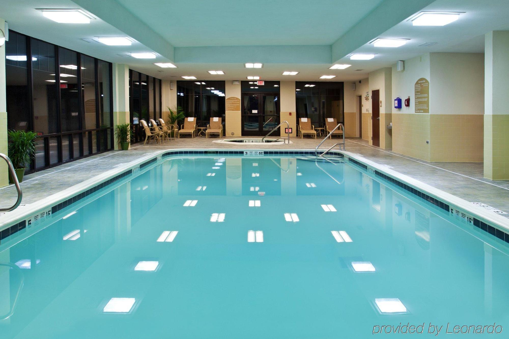 Holiday Inn Express Hotel & Suites Rochester Webster By Ihg Ngoại thất bức ảnh